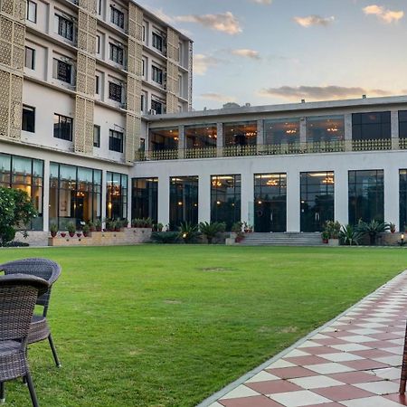 The Greenwood - Tezpur Exterior photo