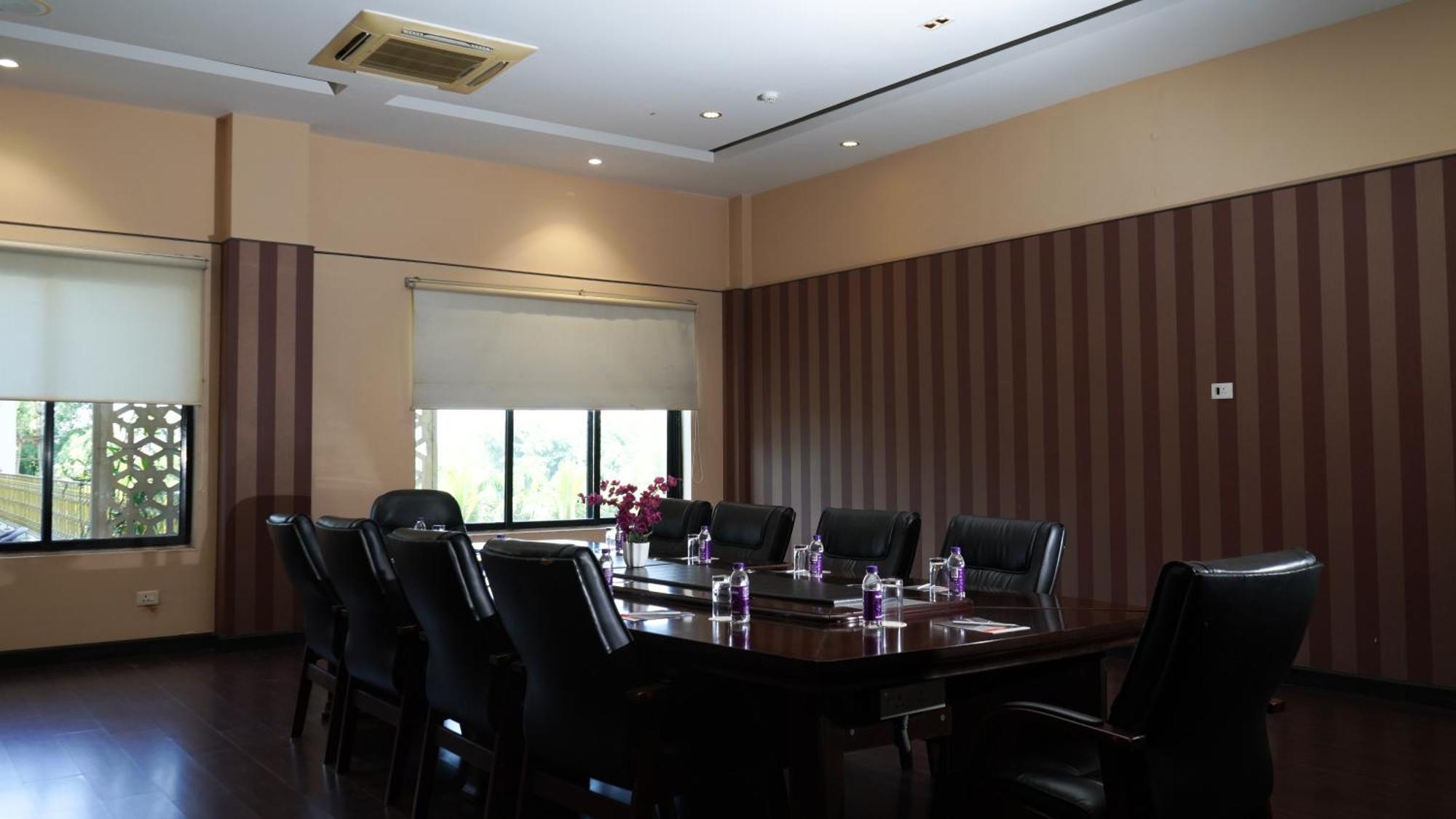 The Greenwood - Tezpur Exterior photo